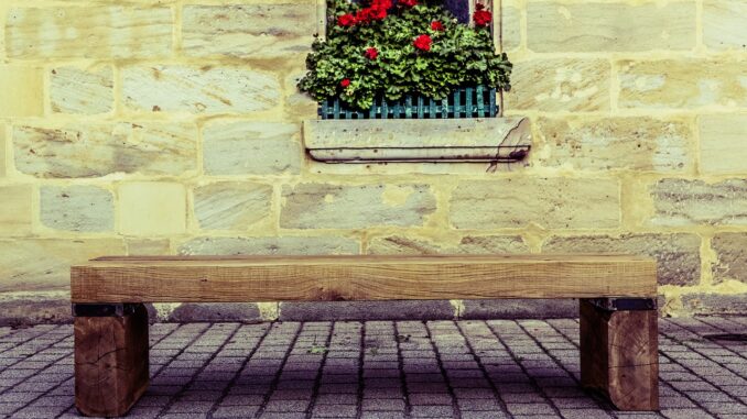 découvrez l'upcycling, une approche innovante du recyclage qui transforme les déchets en objets de valeur, alliant créativité et durabilité pour un avenir plus vert.
