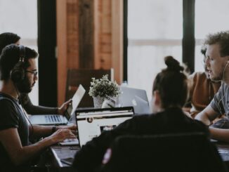 Groupement auteurs et consultants SEO : une synergie stratégique pour un contenu de qualité
